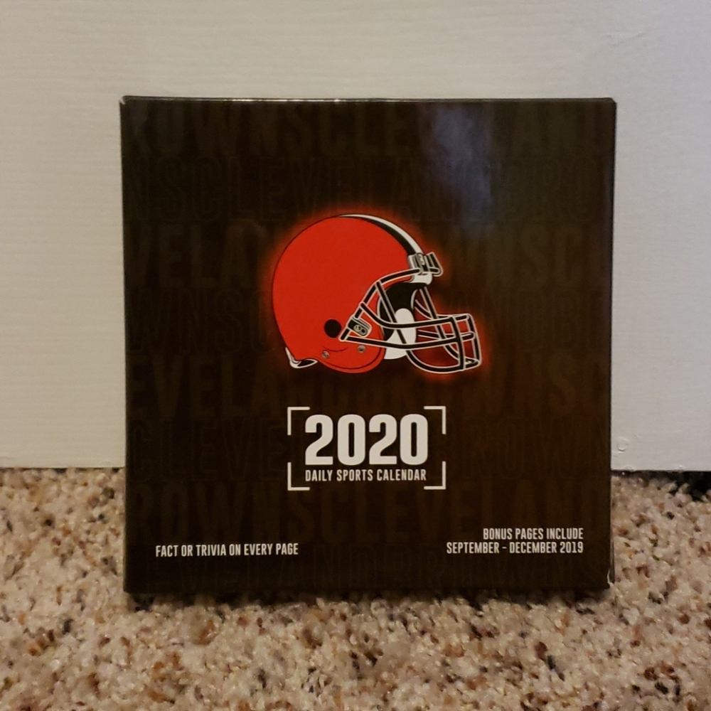 2020 Cleveland Browns desk calendar
